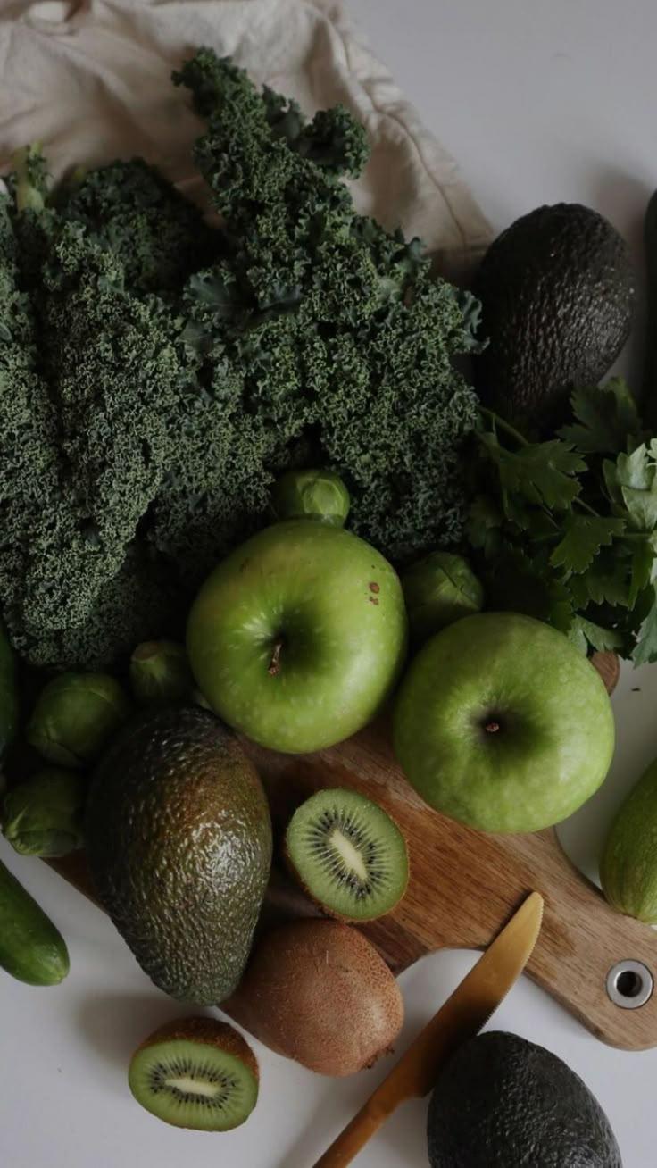 Green Feast: Crisp Vegetable Sampler Box